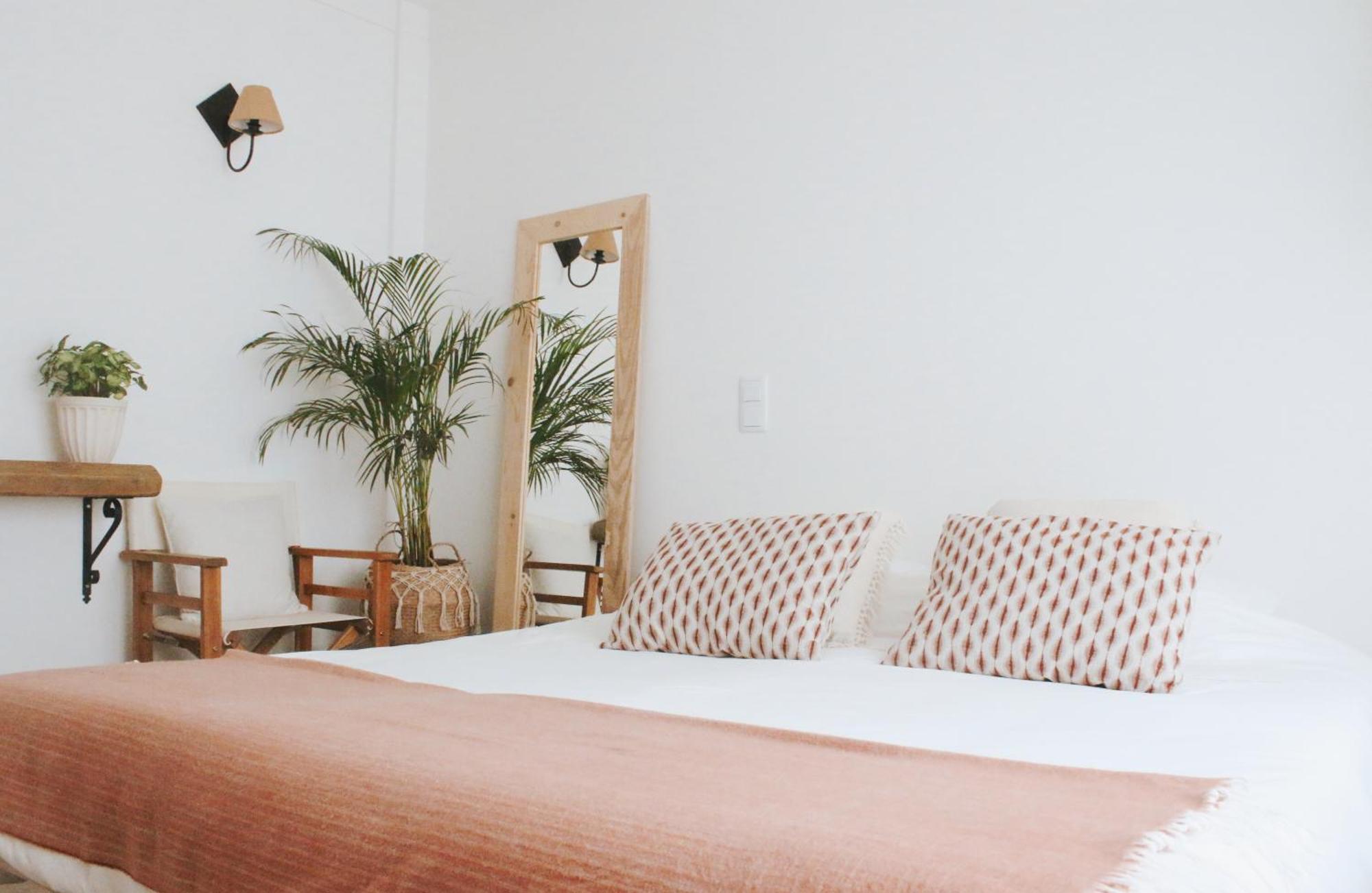 Vila Vale Guest House - Surf & Yoga Charneca  Exteriér fotografie